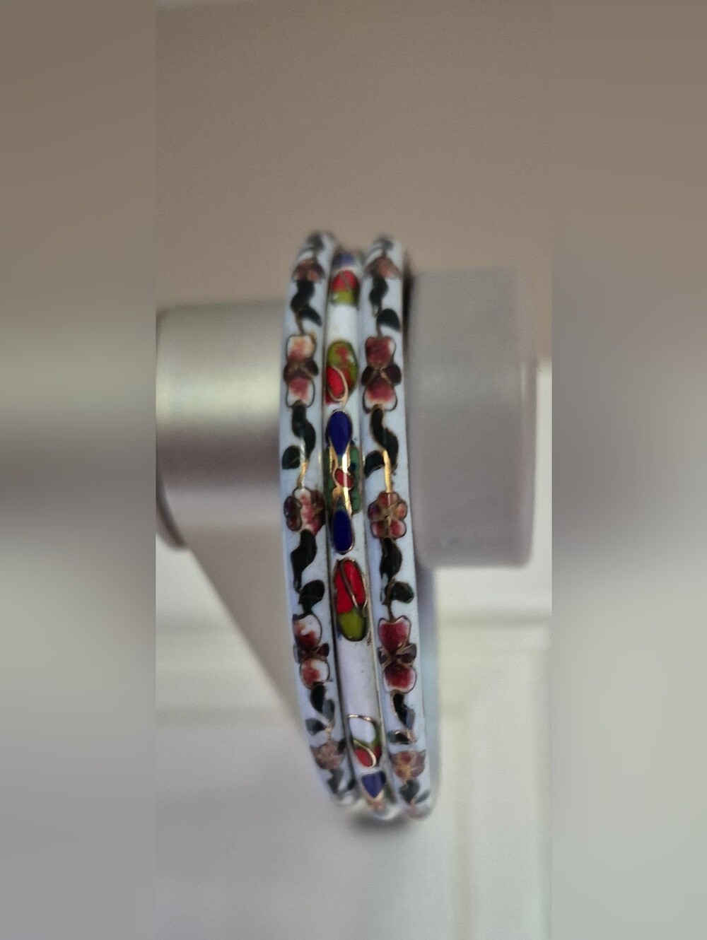 7 Cloisonné Bangles, 3 Black, 3 White, 1 Navy Blue, 3" diameter